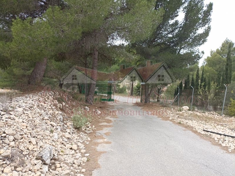 6 Zimmer Finca/Landgut zu verkaufen in Petrel / Petrer mit Pool Garage - 250.000 € (Ref: 7889945)