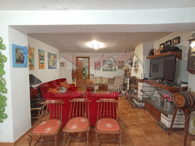 6 Zimmer Finca/Landgut zu verkaufen in Petrel / Petrer mit Pool Garage - 250.000 € (Ref: 7889945)