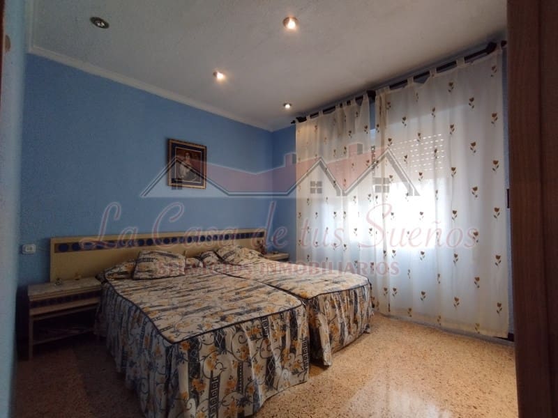 6 Zimmer Finca/Landgut zu verkaufen in Petrel / Petrer mit Pool Garage - 250.000 € (Ref: 7889945)