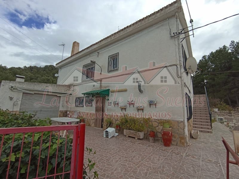 6 Zimmer Finca/Landgut zu verkaufen in Petrel / Petrer mit Pool Garage - 250.000 € (Ref: 7889945)
