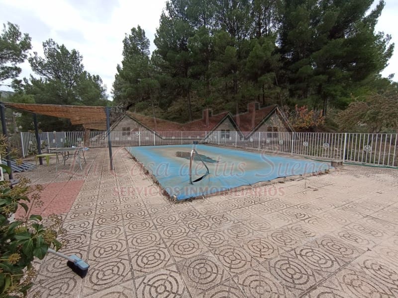 6 Zimmer Finca/Landgut zu verkaufen in Petrel / Petrer mit Pool Garage - 250.000 € (Ref: 7889945)