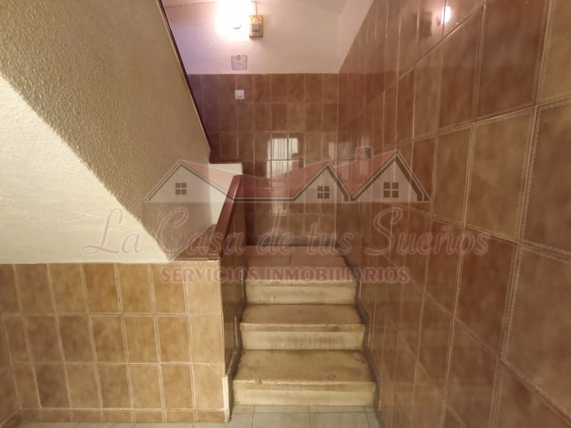 3 bedroom Flat for sale in Elda € 27,700 (Ref 8184069)