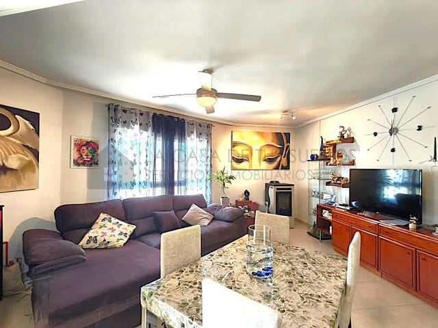 3 soverom Leilighet til salgs i Sax med garasje - € 128 000 (Ref: 9847442)