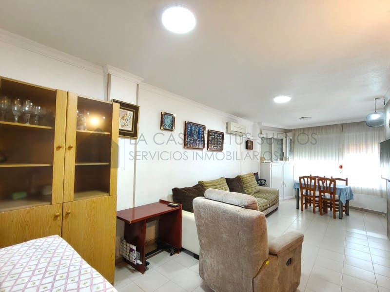 Apartamento de 2 habitaciones en Arenales del Sol en venta - 223.000 € (Ref: 9847445)