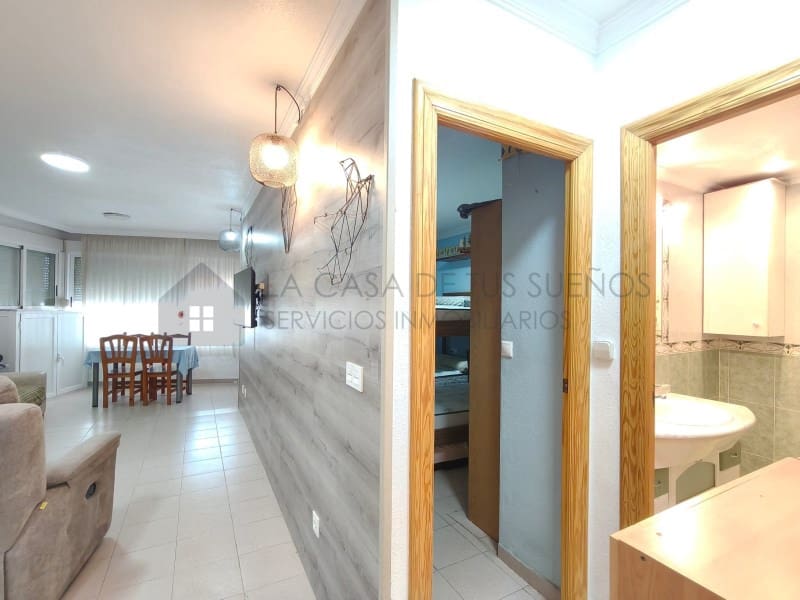 Apartamento de 2 habitaciones en Arenales del Sol en venta - 223.000 € (Ref: 9847445)