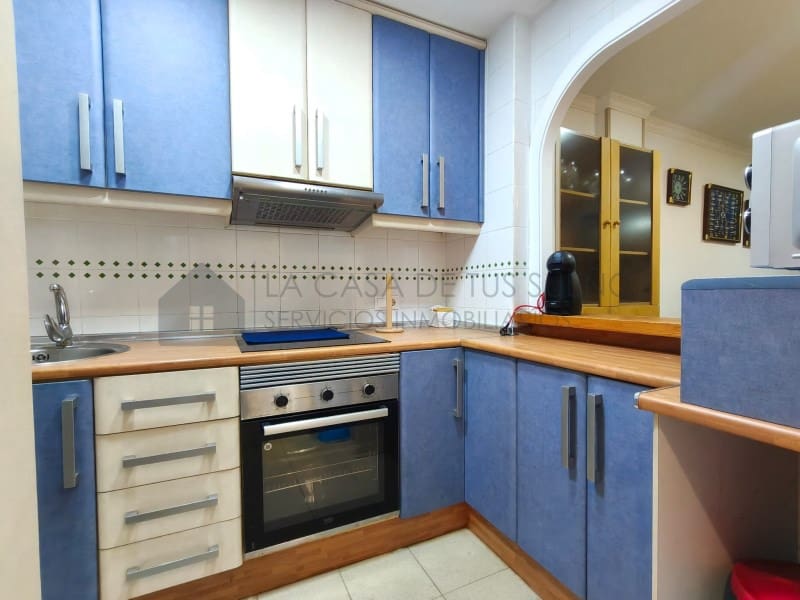 Apartamento de 2 habitaciones en Arenales del Sol en venta - 223.000 € (Ref: 9847445)