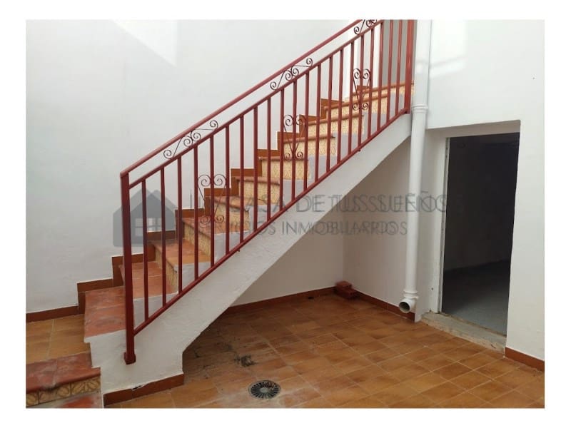 4 quarto Casa em Banda para venda em Sax - 145 000 € (Ref: 9847448)