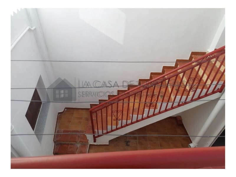 4 quarto Casa em Banda para venda em Sax - 145 000 € (Ref: 9847448)