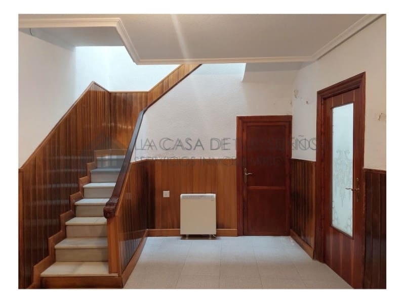 4 quarto Casa em Banda para venda em Sax - 145 000 € (Ref: 9847448)