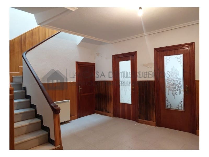 4 quarto Casa em Banda para venda em Sax - 145 000 € (Ref: 9847448)
