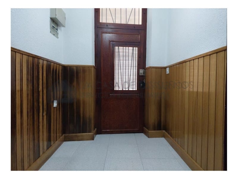 4 quarto Casa em Banda para venda em Sax - 145 000 € (Ref: 9847448)