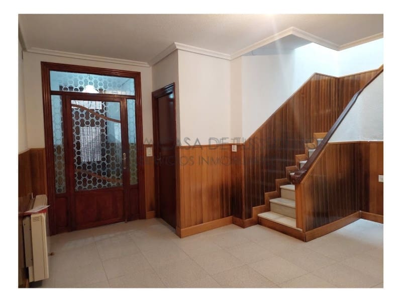 4 quarto Casa em Banda para venda em Sax - 145 000 € (Ref: 9847448)