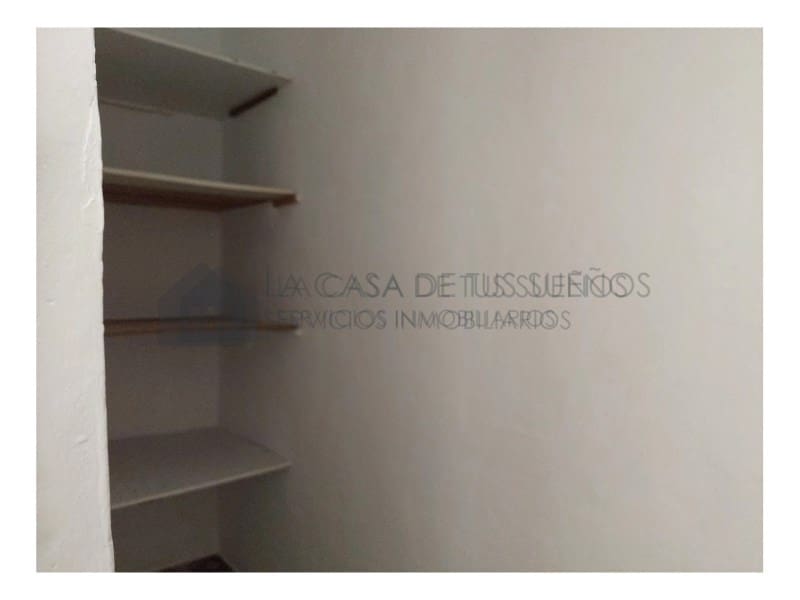 4 quarto Casa em Banda para venda em Sax - 145 000 € (Ref: 9847448)