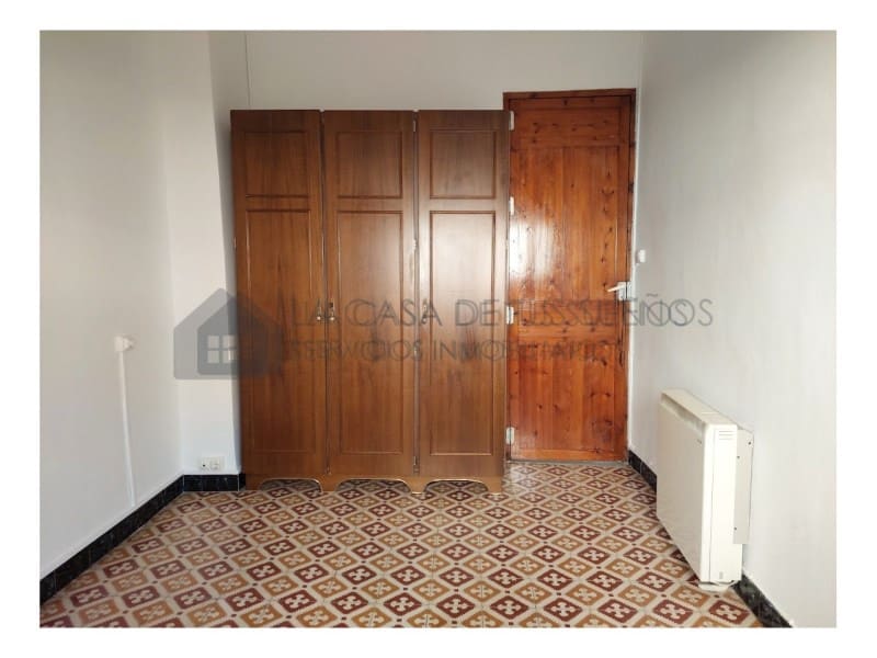 4 quarto Casa em Banda para venda em Sax - 145 000 € (Ref: 9847448)