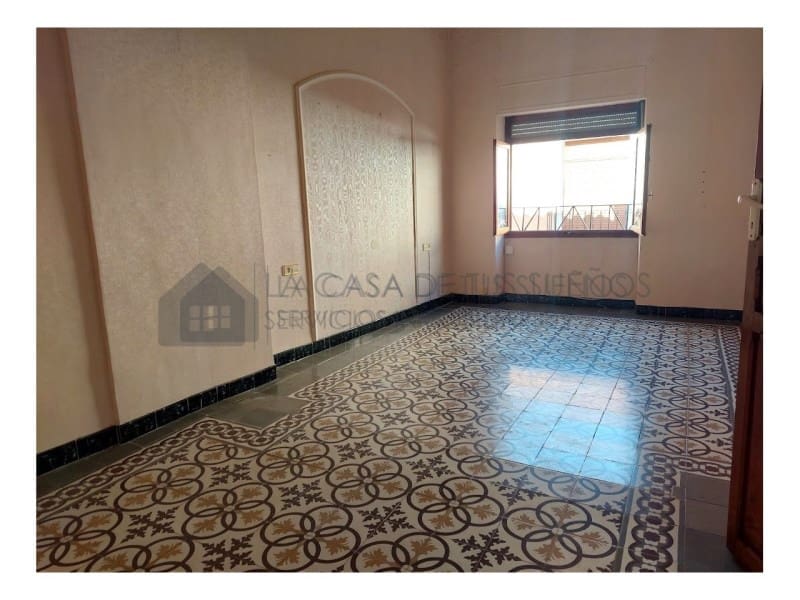 4 quarto Casa em Banda para venda em Sax - 145 000 € (Ref: 9847448)