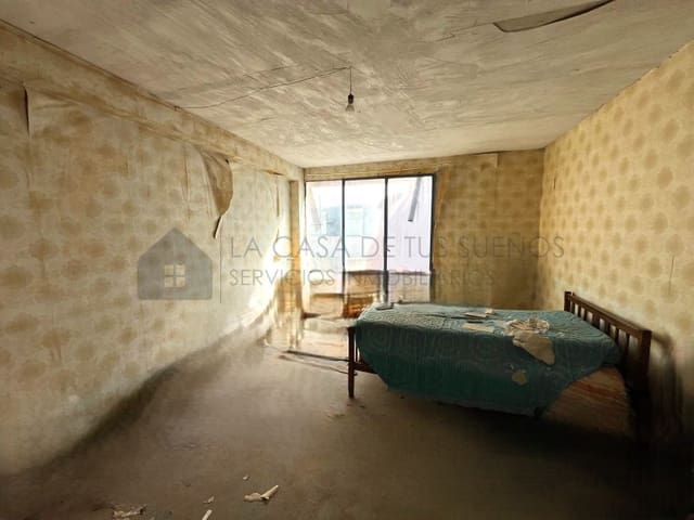 3 quarto Casa em Banda para venda em Sax - 65 500 € (Ref: 9847449)
