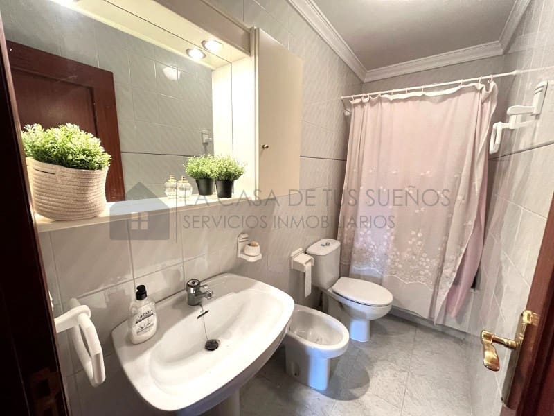 6 bedroom Townhouse for sale in Salinas - € 160,000 (Ref: 9847450)