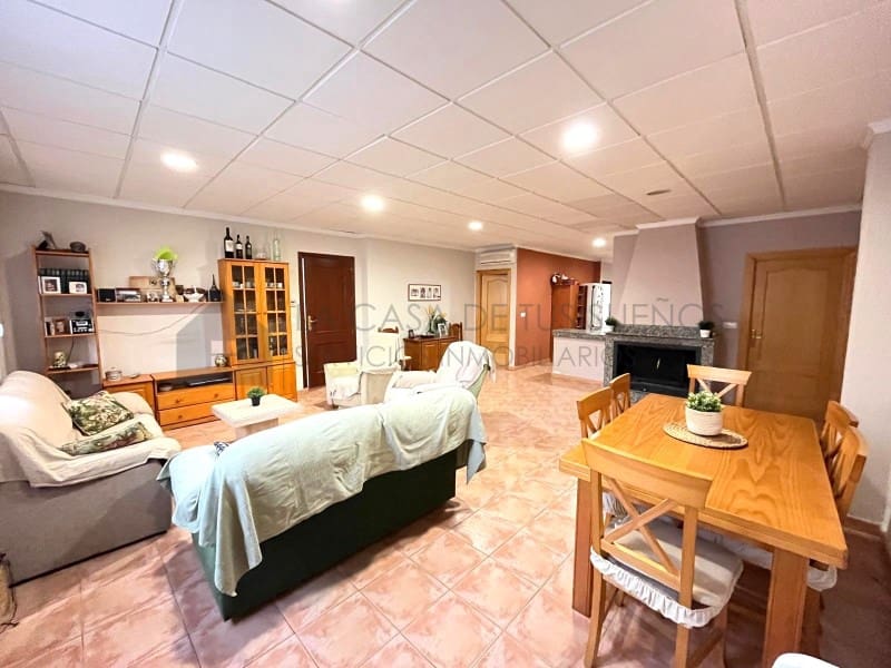 6 bedroom Townhouse for sale in Salinas - € 160,000 (Ref: 9847450)