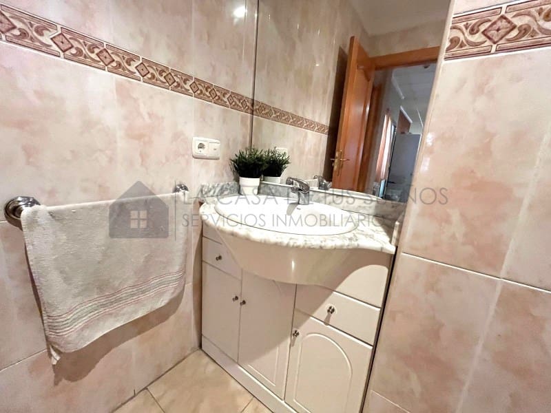6 bedroom Townhouse for sale in Salinas - € 160,000 (Ref: 9847450)