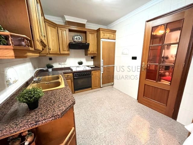 6 soveværelse Byhus til salg i Salinas - € 160.000 (Ref: 9847450)