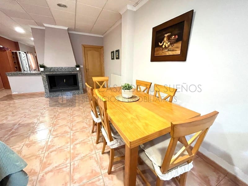 6 bedroom Townhouse for sale in Salinas - € 160,000 (Ref: 9847450)