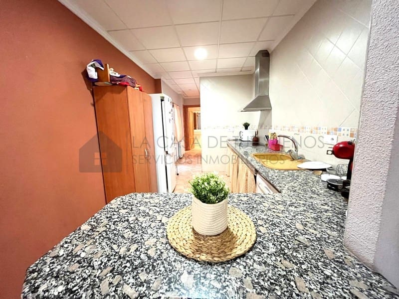 6 bedroom Townhouse for sale in Salinas - € 160,000 (Ref: 9847450)