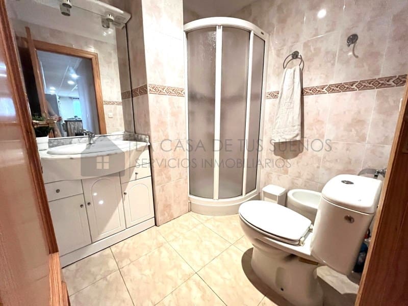 6 bedroom Townhouse for sale in Salinas - € 160,000 (Ref: 9847450)