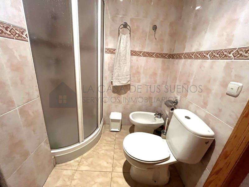 6 bedroom Townhouse for sale in Salinas - € 160,000 (Ref: 9847450)