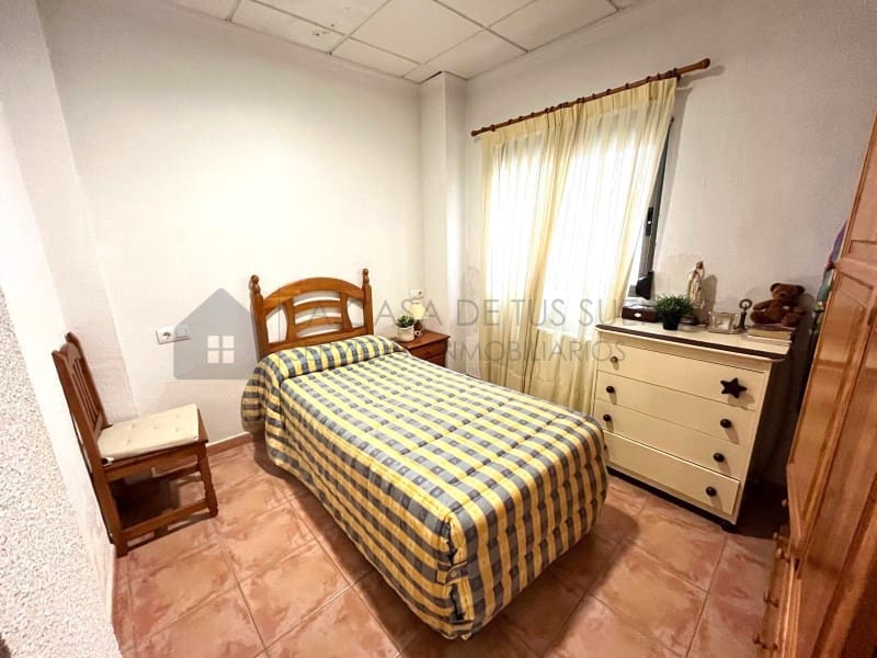 6 bedroom Townhouse for sale in Salinas - € 160,000 (Ref: 9847450)