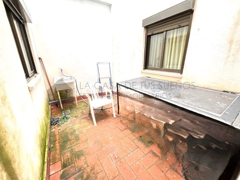 6 bedroom Townhouse for sale in Salinas - € 160,000 (Ref: 9847450)