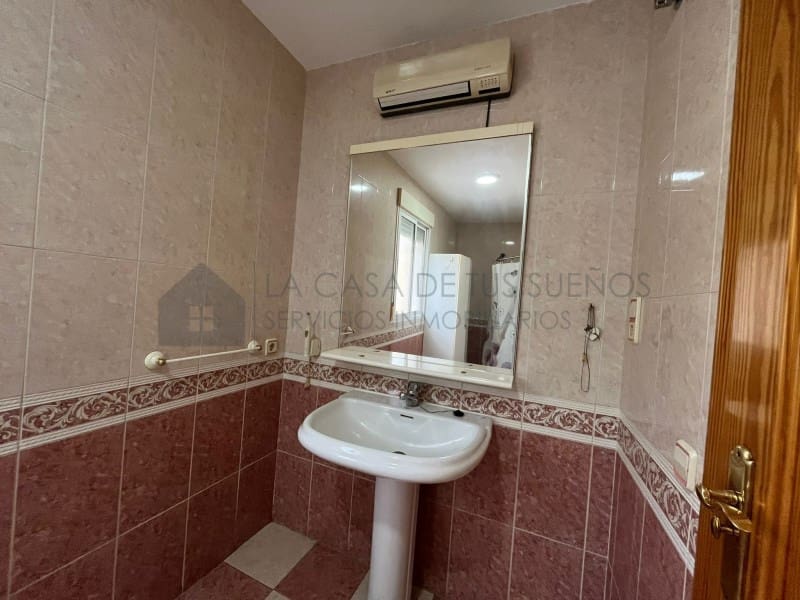 4 soverom Bungalow til salgs i Sax med garasje - € 167 000 (Ref: 9847452)