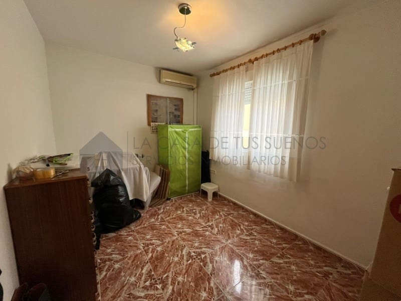 4 soverom Bungalow til salgs i Sax med garasje - € 167 000 (Ref: 9847452)