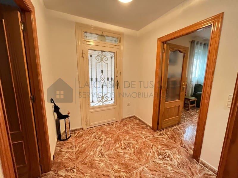 4 soverom Bungalow til salgs i Sax med garasje - € 167 000 (Ref: 9847452)