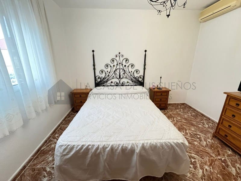 4 soverom Bungalow til salgs i Sax med garasje - € 167 000 (Ref: 9847452)