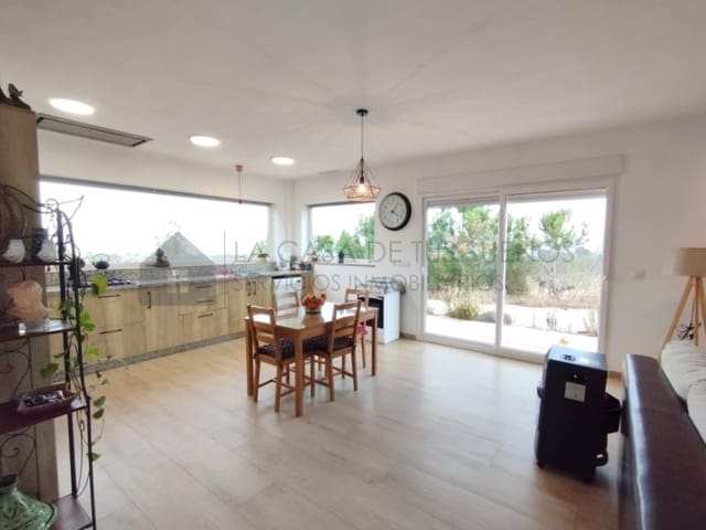 4 soveværelse Finca/Landehus til salg i Sax - € 385.000 (Ref: 9847453)