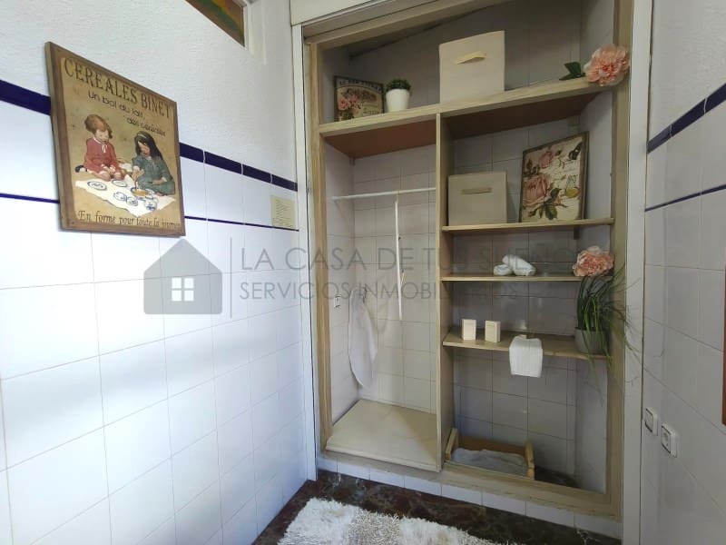 4 quarto Casa em Banda para venda em Sax com garagem - 245 000 € (Ref: 9847454)