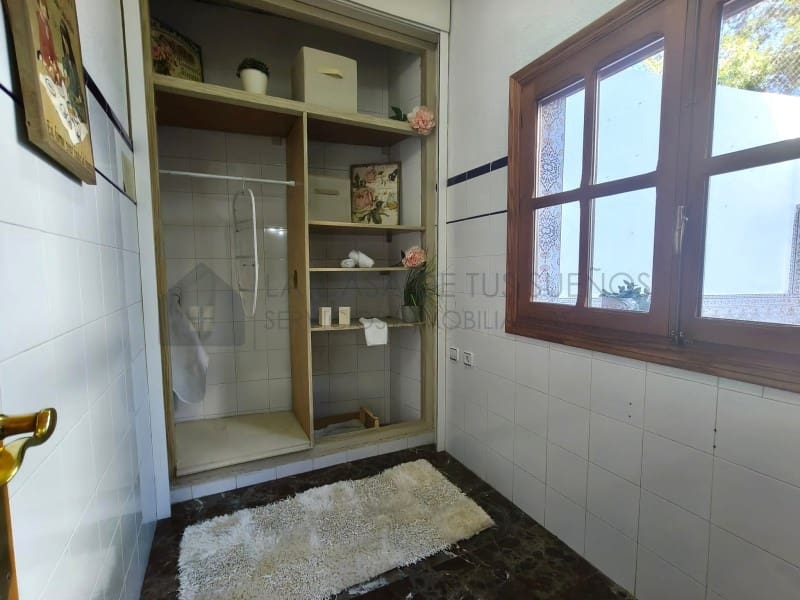 4 quarto Casa em Banda para venda em Sax com garagem - 245 000 € (Ref: 9847454)