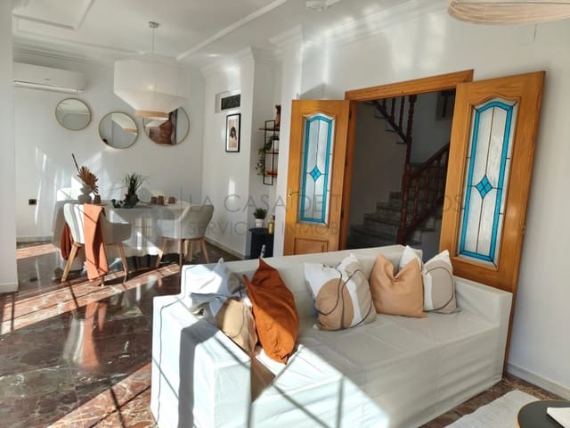 4 quarto Casa em Banda para venda em Sax com garagem - 245 000 € (Ref: 9847454)