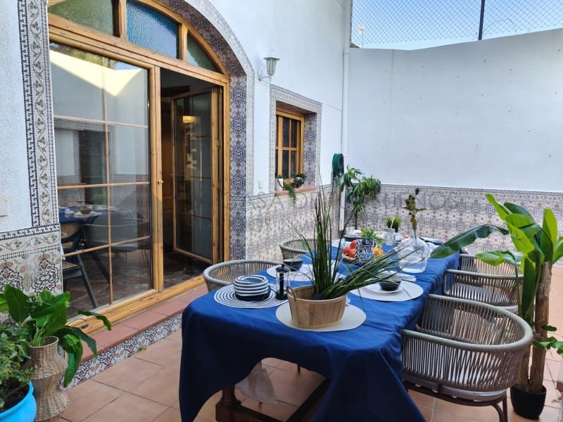 4 quarto Casa em Banda para venda em Sax com garagem - 245 000 € (Ref: 9847454)
