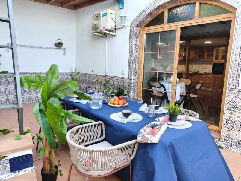 4 quarto Casa em Banda para venda em Sax com garagem - 245 000 € (Ref: 9847454)