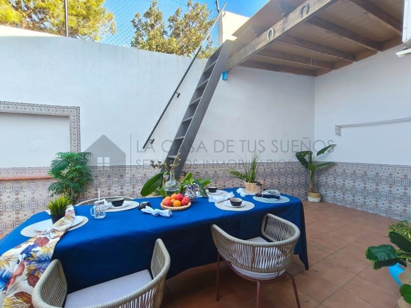 4 quarto Casa em Banda para venda em Sax com garagem - 245 000 € (Ref: 9847454)