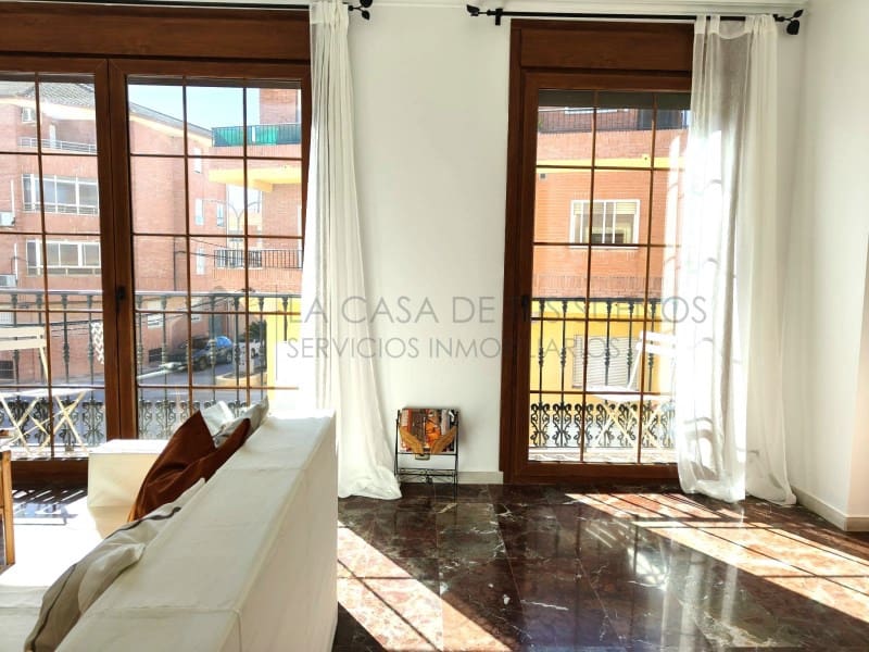 4 quarto Casa em Banda para venda em Sax com garagem - 245 000 € (Ref: 9847454)