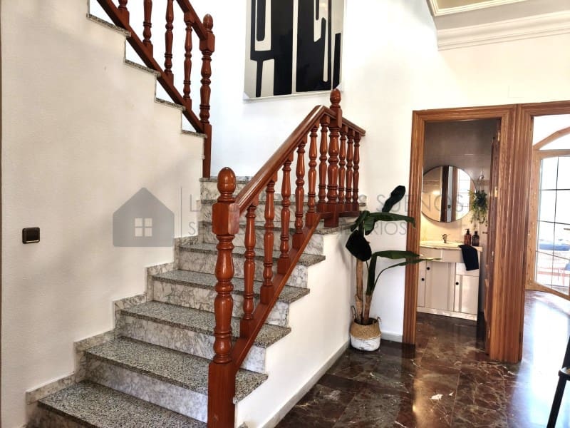 4 quarto Casa em Banda para venda em Sax com garagem - 245 000 € (Ref: 9847454)