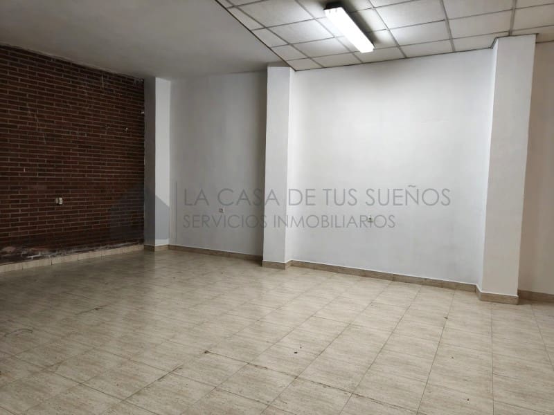4 quarto Casa em Banda para venda em Sax com garagem - 245 000 € (Ref: 9847454)