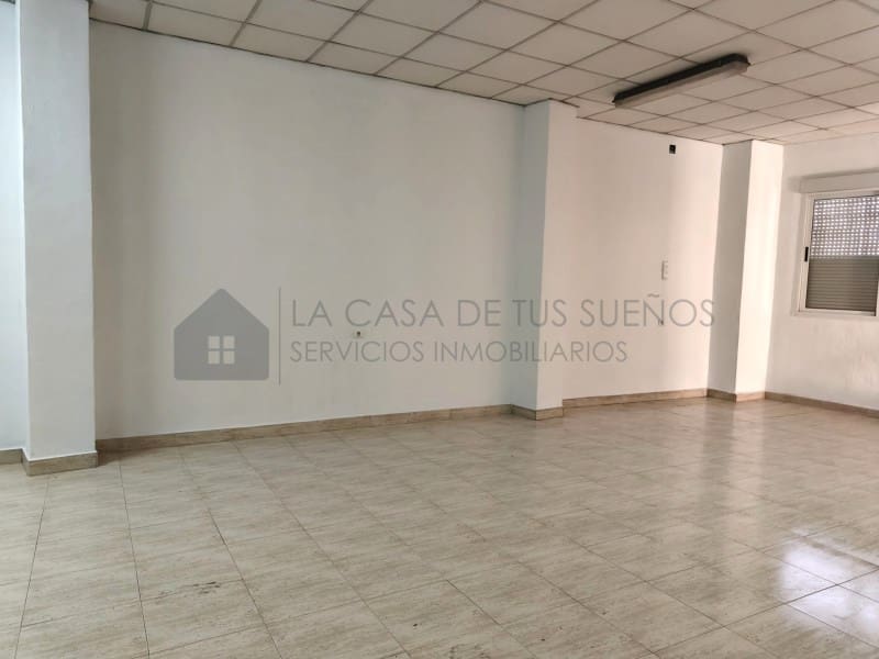 4 quarto Casa em Banda para venda em Sax com garagem - 245 000 € (Ref: 9847454)