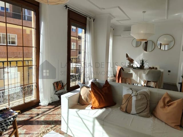 4 quarto Casa em Banda para venda em Sax com garagem - 245 000 € (Ref: 9847454)