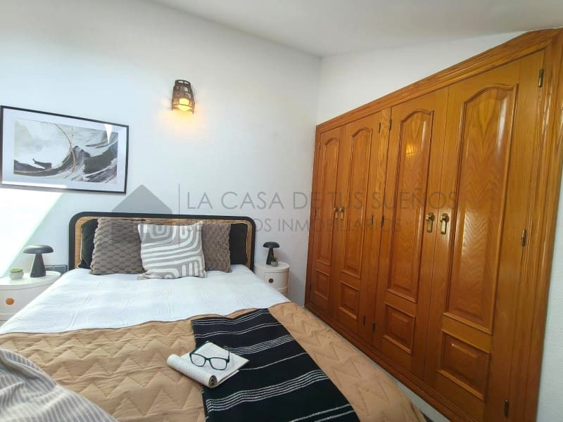 4 quarto Casa em Banda para venda em Sax com garagem - 245 000 € (Ref: 9847454)