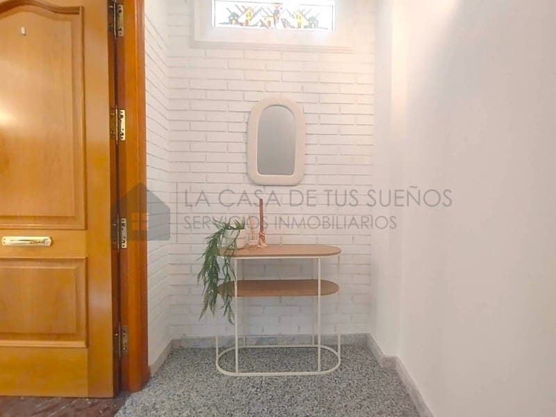 4 quarto Casa em Banda para venda em Sax com garagem - 245 000 € (Ref: 9847454)