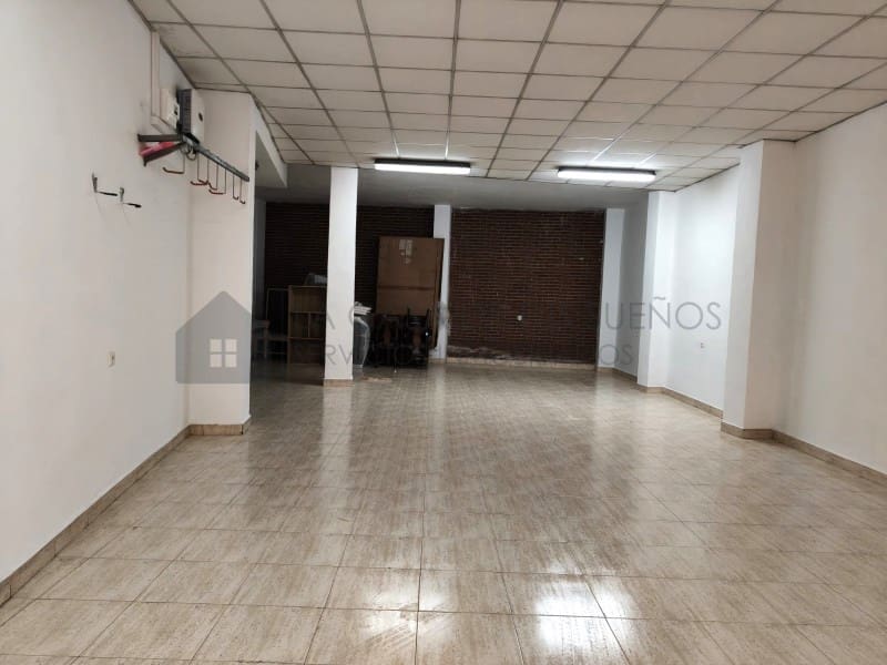4 quarto Casa em Banda para venda em Sax com garagem - 245 000 € (Ref: 9847454)