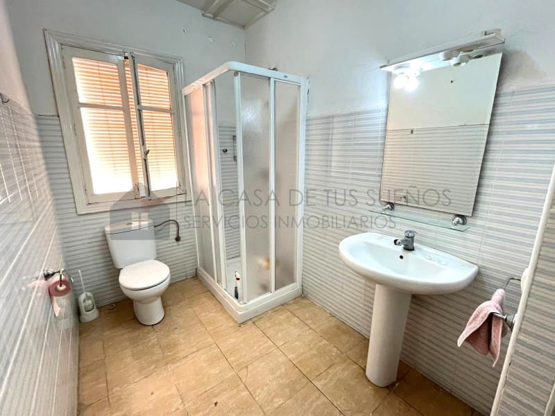 Casa de 4 habitaciones en Sax en venta - 83.700 € (Ref: 9847455)
